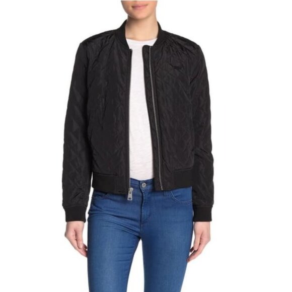 Levi's Quilted Solid Bomber Jacket - Picture 2 of 9